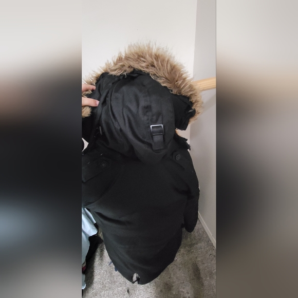 Winter Jacket - Picture 5 of 7